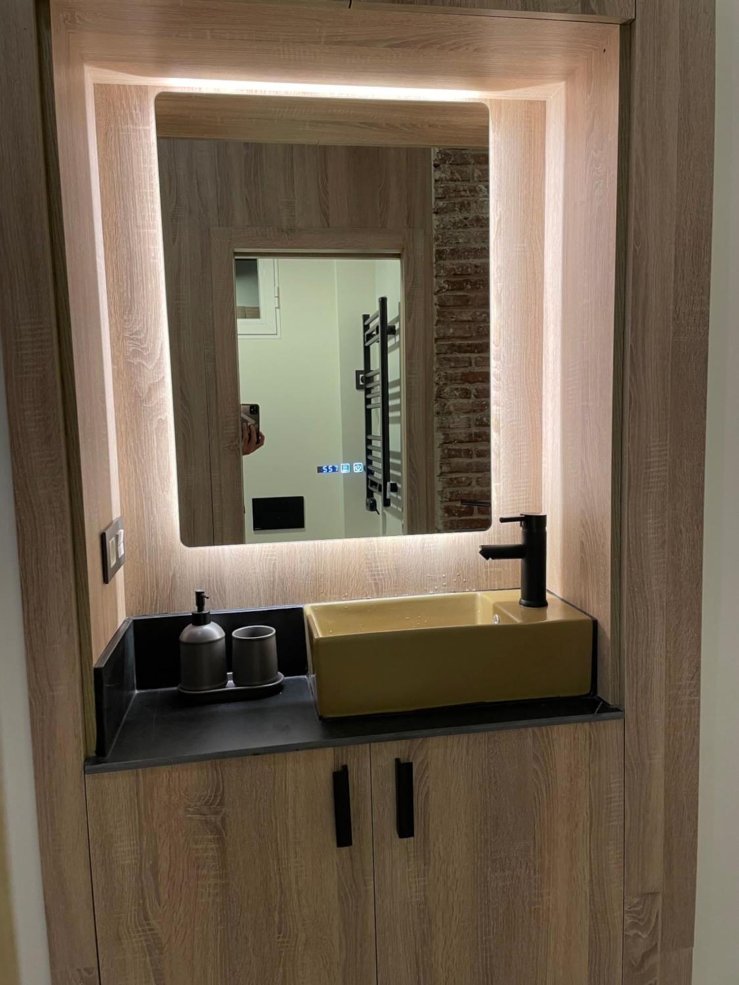 Apartamento Moderno En Edificio Historico Madrid Ngoại thất bức ảnh